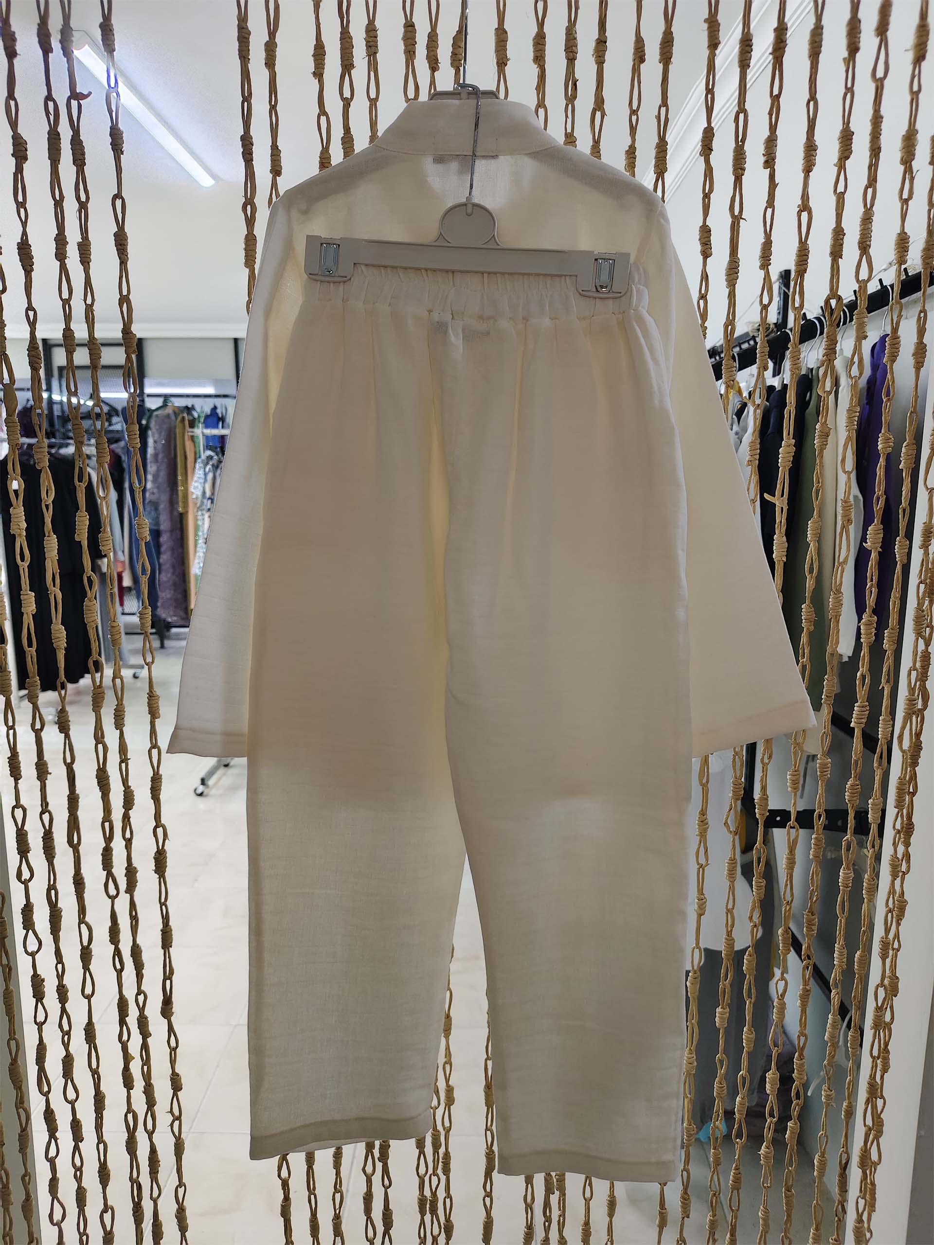 Krem Müslin Tek Gömlek Modeli - Görsel 3